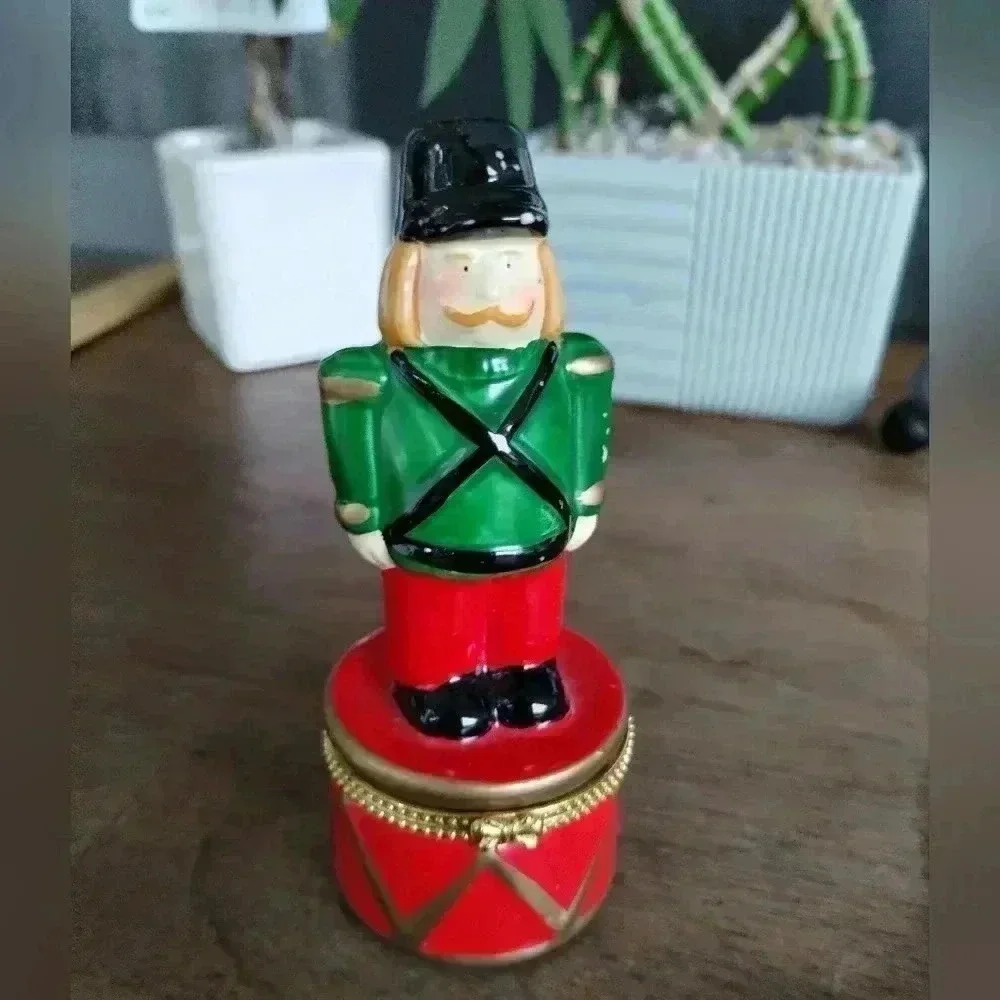 Christmas Porcelain Limoge Box Toy Soldier Red Drum Hinged Trinket Box 4 1/2"